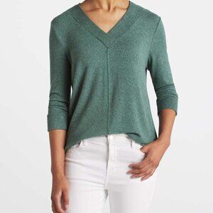 PINK CLOVER Kalliyan V Neck Brushed Knit Top
